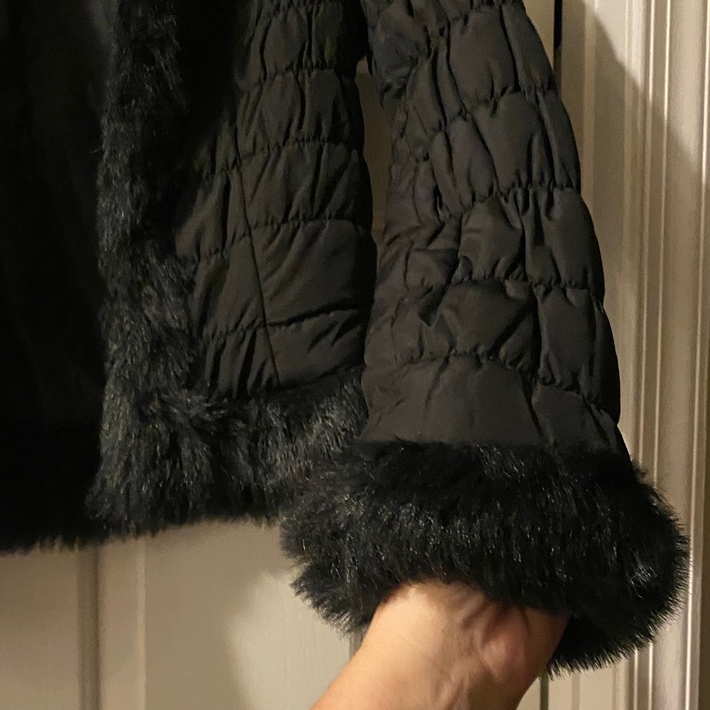 Sugarfly Quilted Heavy Cropped Jacket with Faux Fur VINTAGE - Size Small - Picture 3 of 7